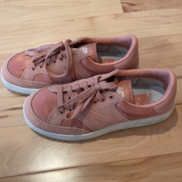 New Balance pink sneakers - Picture 9 of 9